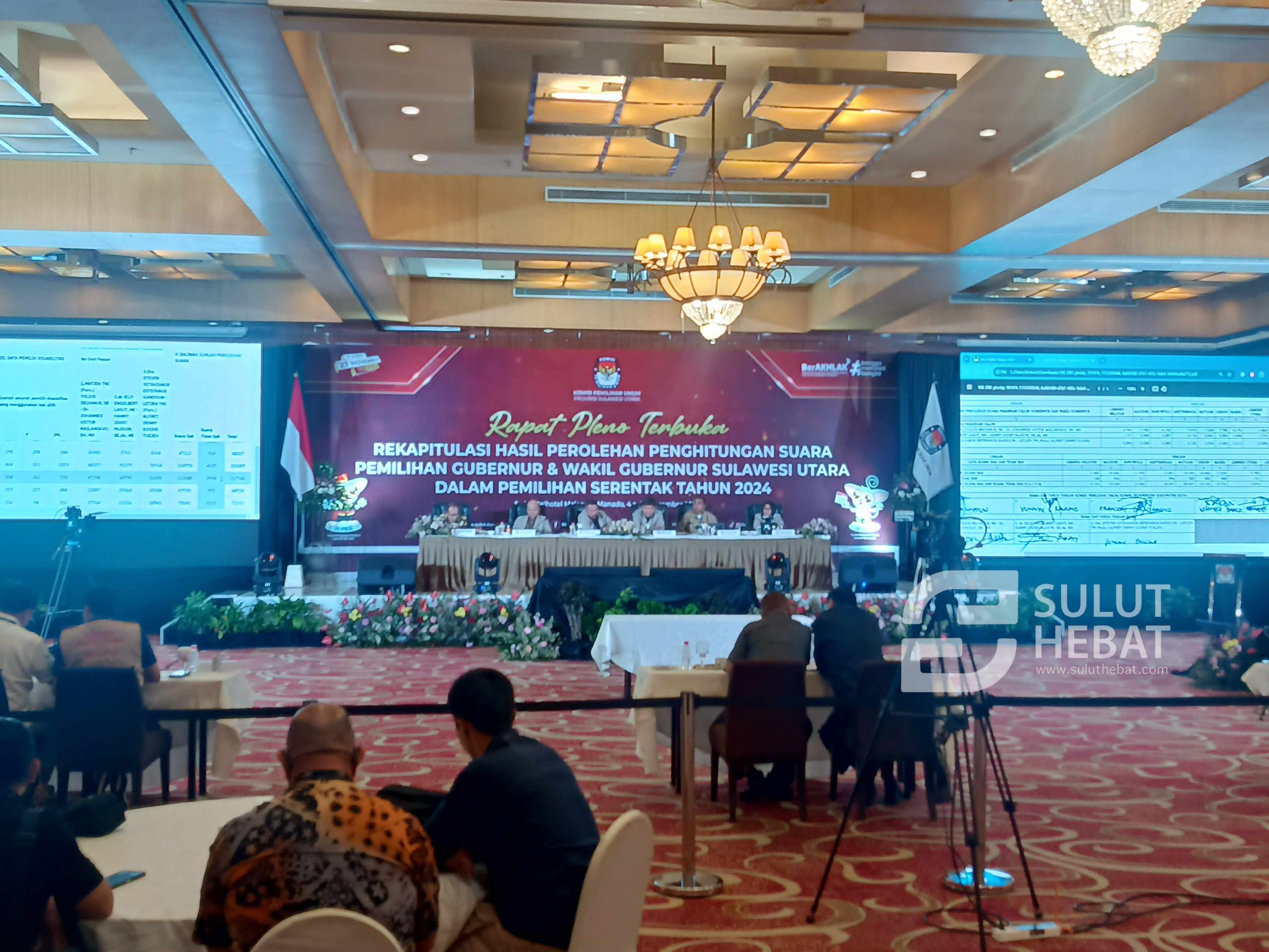 Picsart_24-12-09_03-12-08-170